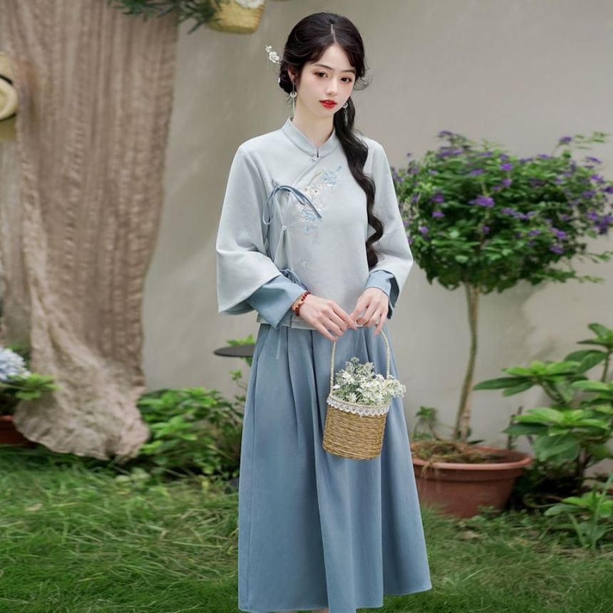 Fioridi - Hanfu-top met lange mouwen, bloemenborduursel en strik / A-lijn rok met hoge taille