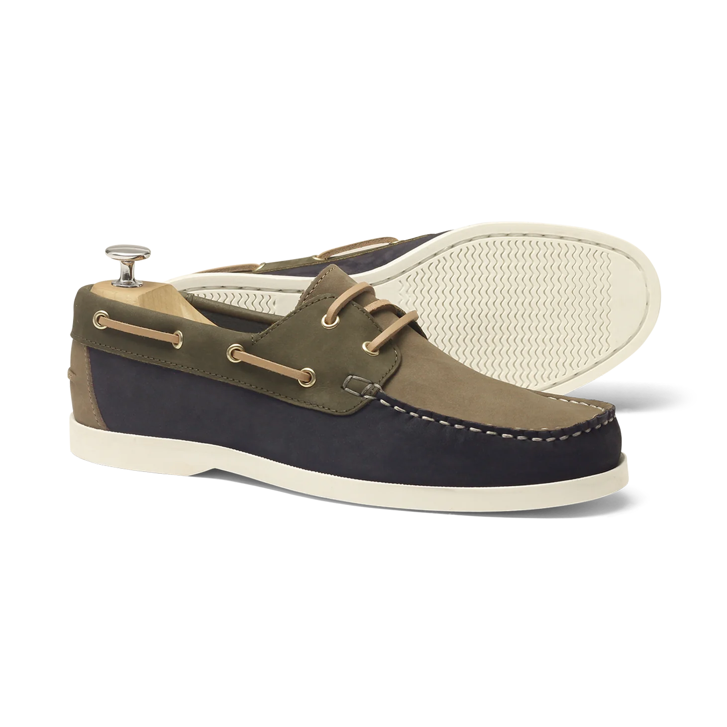 Bato-Chaussure bateau en nubuck marine & kaki