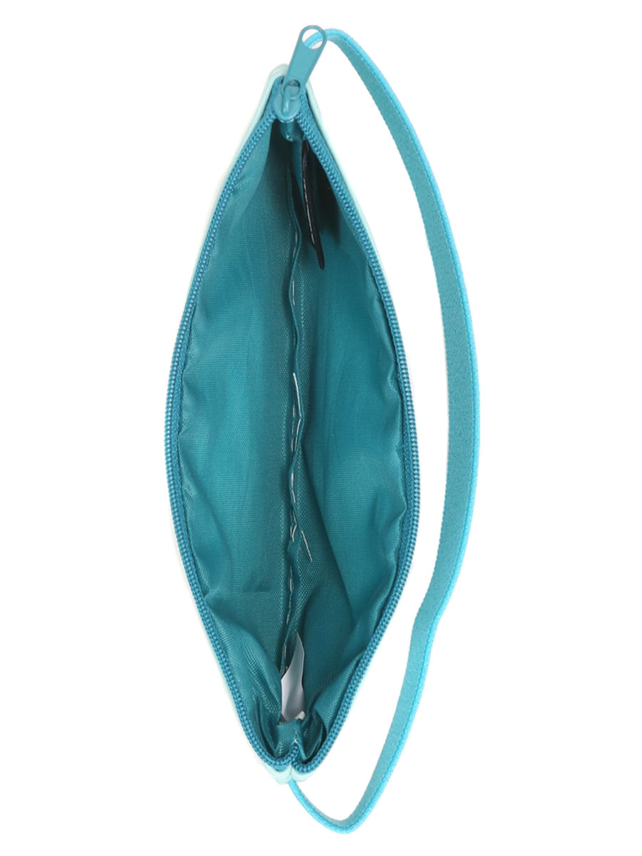 Trousse DerriÀre la porte Berge Merci MaÀtresse