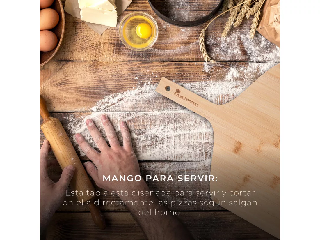 Set composé d'un coupe-pizza + planche à découper en bois MasterPRO