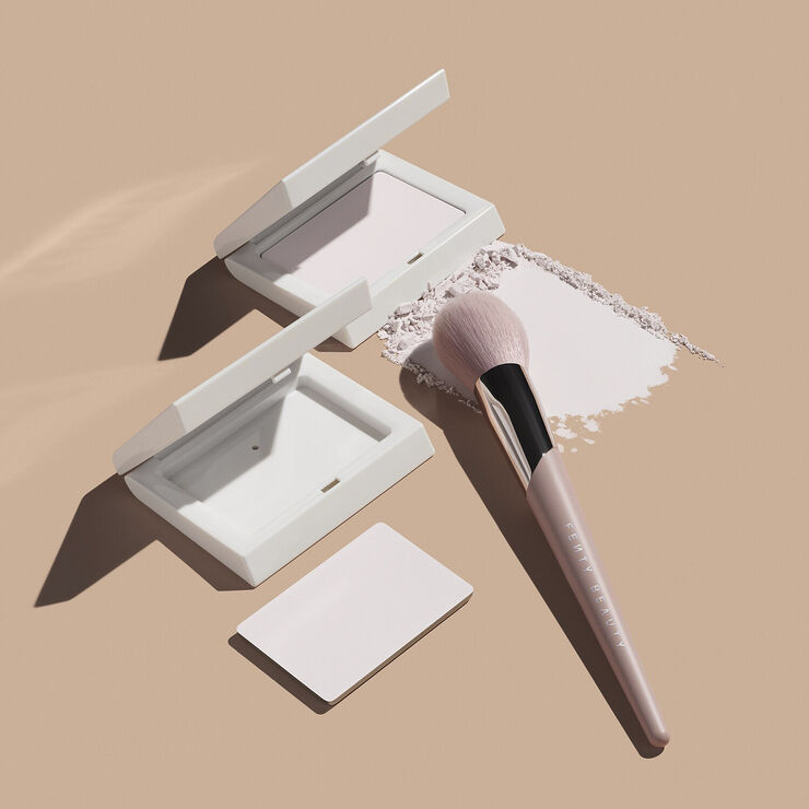 Fenty Beauty by Rihanna Invisimatte 2. 0 - Mattifying powder