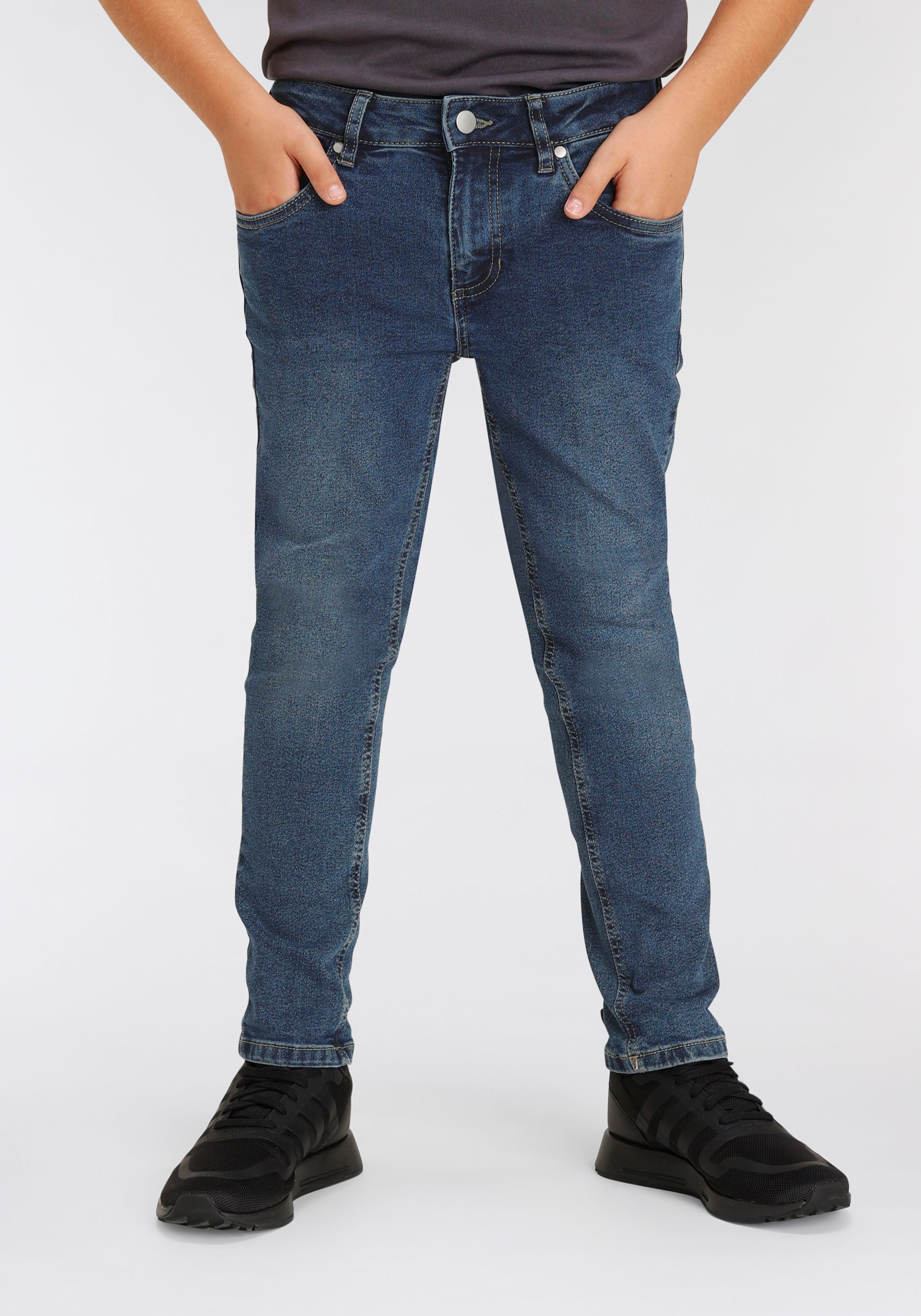 KIDSWORLD Stretch-Jeans », Basic-Jeans für Jungen«, Regular Fit,  schmale Beinform,  mit verstellbarem Gummizug
