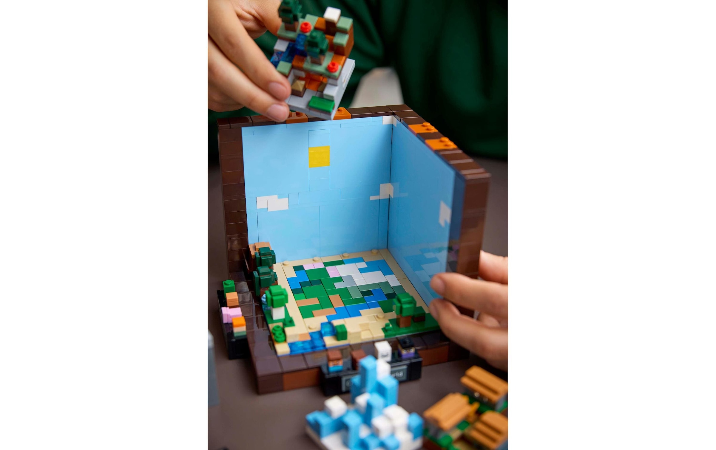 LEGO® Konstruktionsspielsteine »Minecraft Die Werkbank 21265«