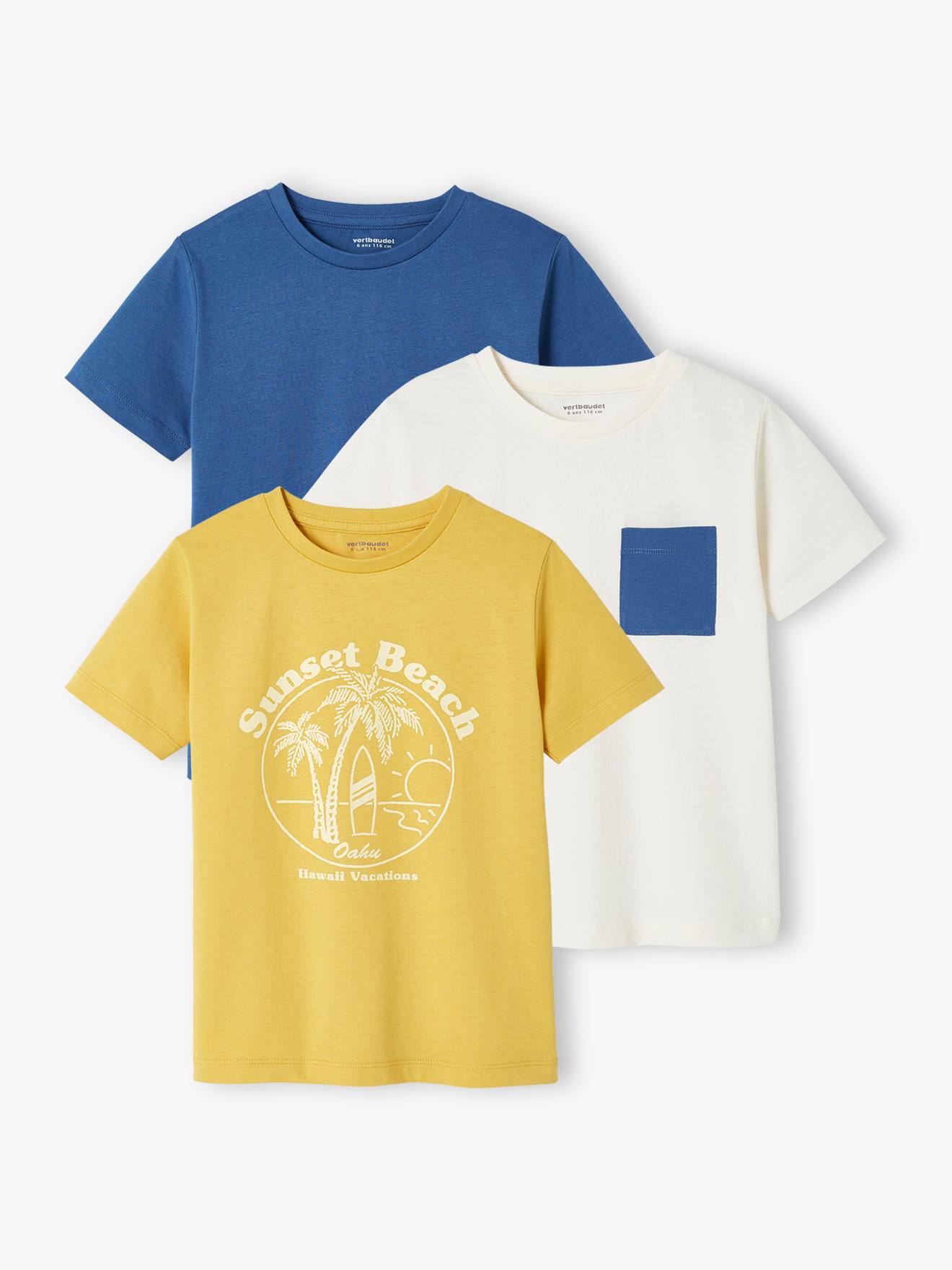 Conjunto com 3 camisetas de manga curta sortidas para meninos, na cor amarela.