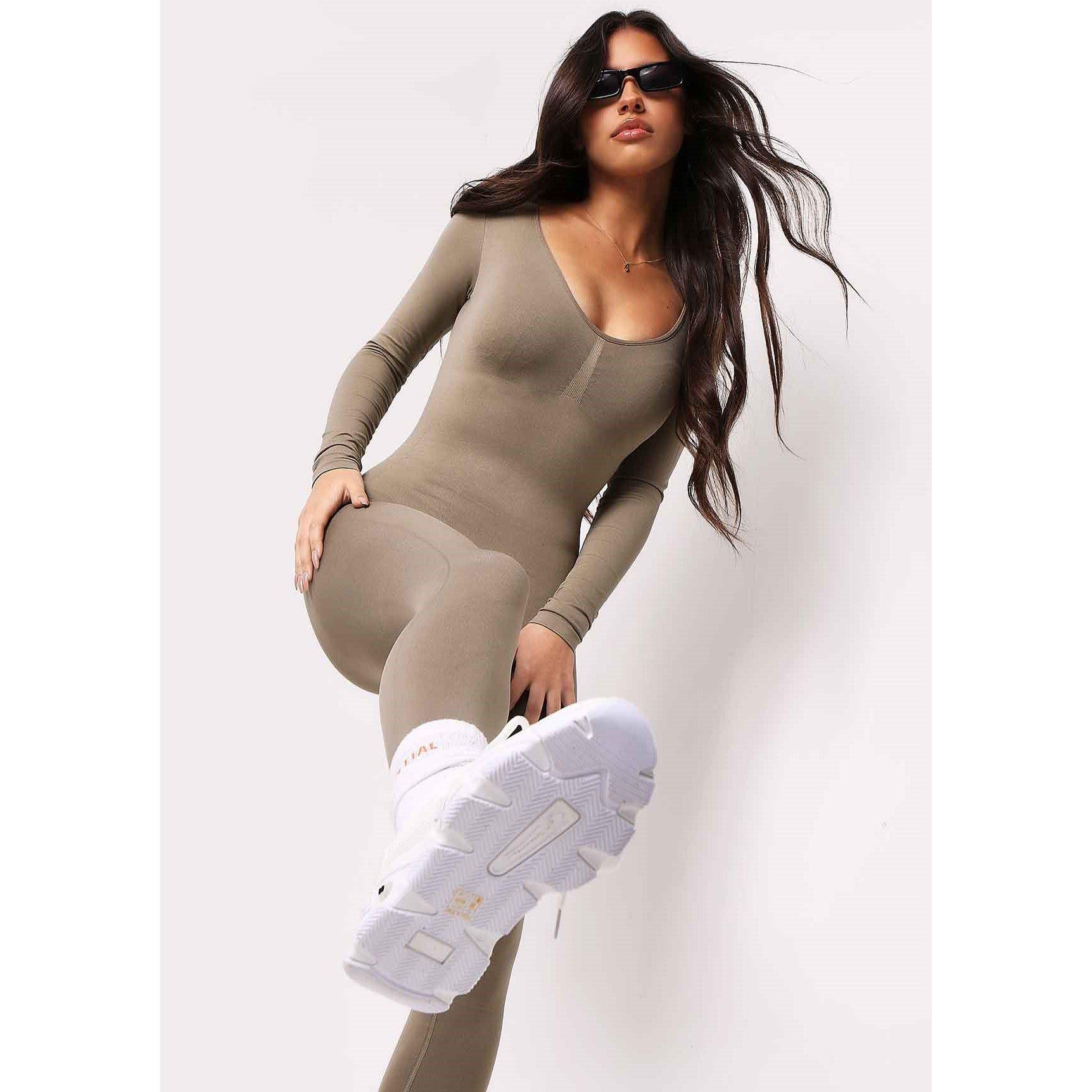 Missy Empire ME Seamless Long Sleeve Plunge Jumpsuit Womens