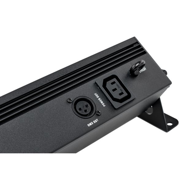 Eurolite LED BAR-12 QCL RGB+WW Bar