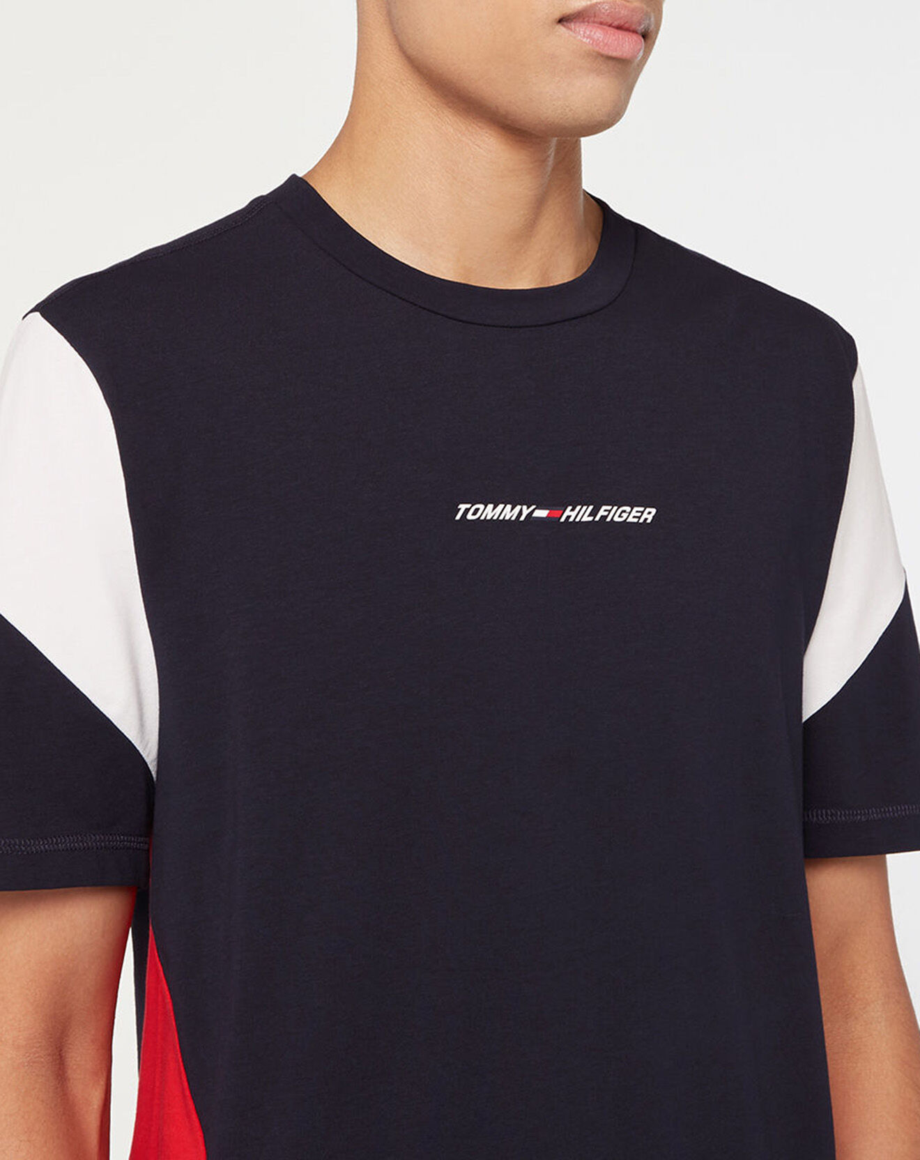 Tommy Hilfiger T-Shirt en Coton Bio mélangé Blocked Seasonal Sport bleu marine
