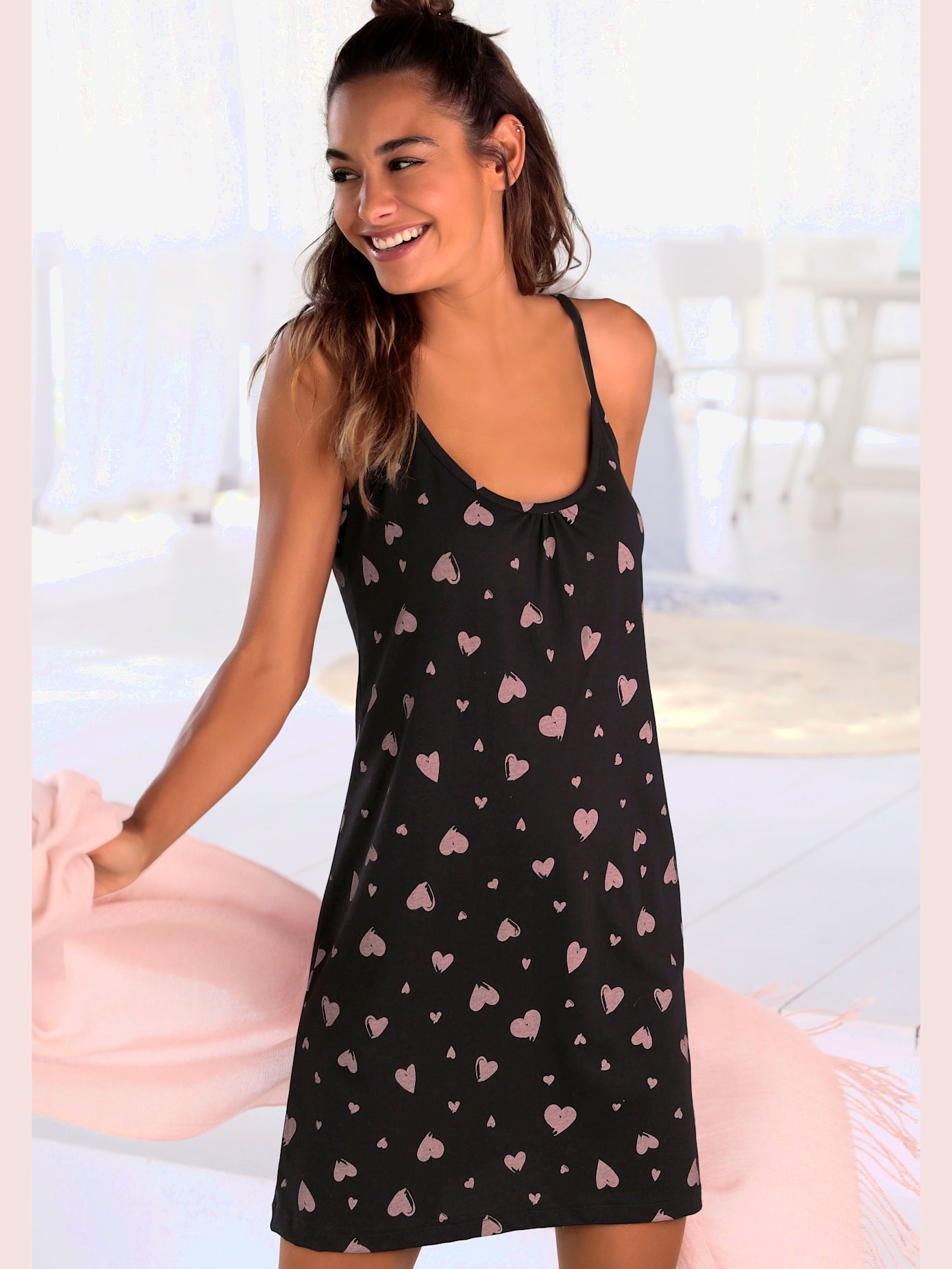 Déshabillé chemise de nuit avec imprimé cœur
