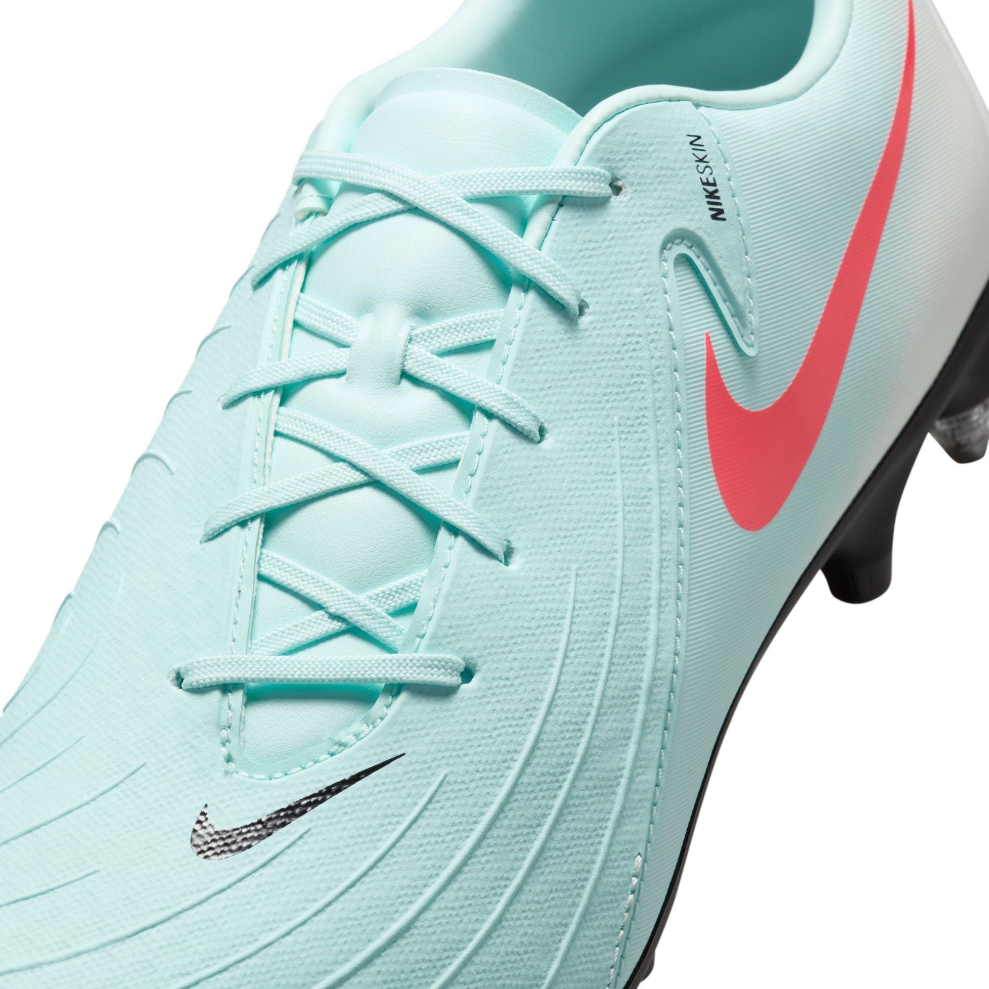 Nike Phantom GX II Academy Soft Ground Football Boots