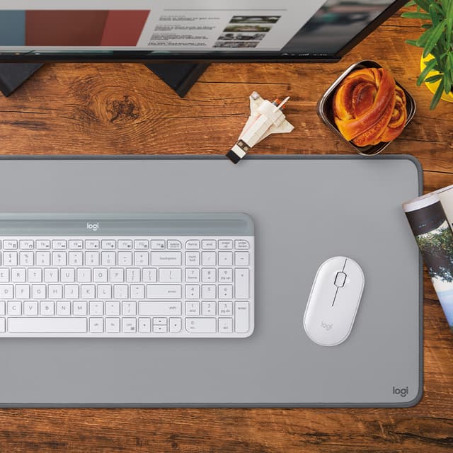 Logitech Studio Series skrivebordsmåtte (mid grey)