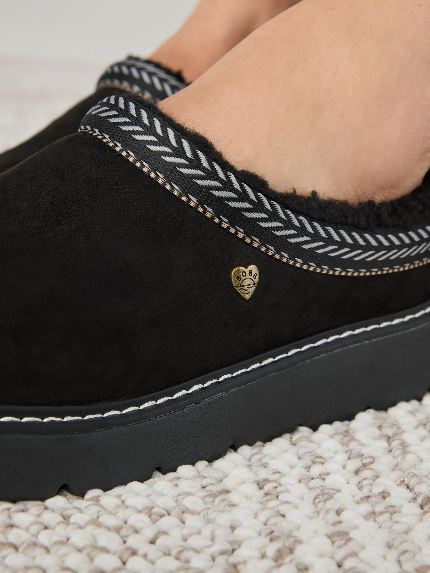 Zwart - Skechers Keepsakes Lite Cozy Fest pantoffels