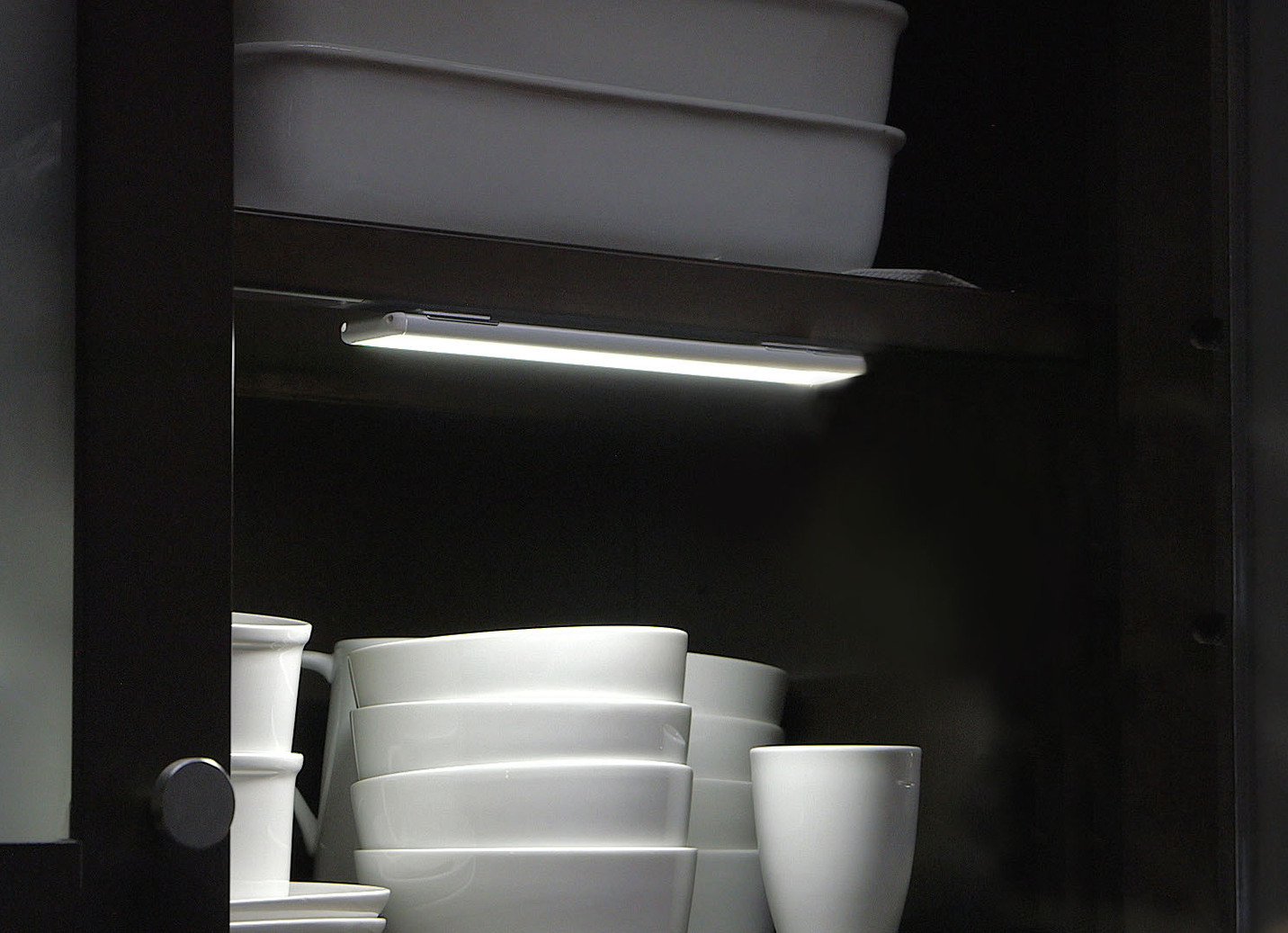 LED-Leuchtleiste von HandyLux mit Bewegungssensor