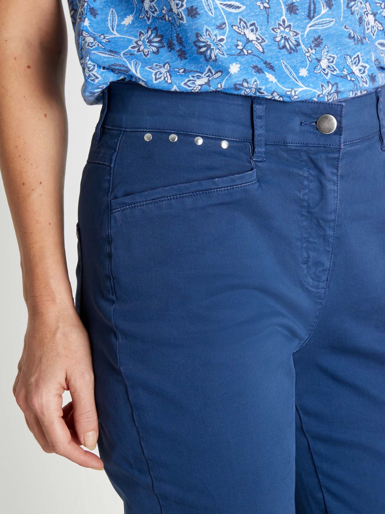 Pantalon corsaire en toile extensible