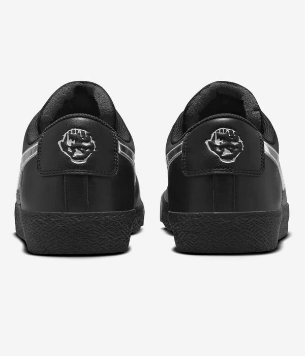 Nike SB x Dancer Blazer Low Schuh (black metallic silver)