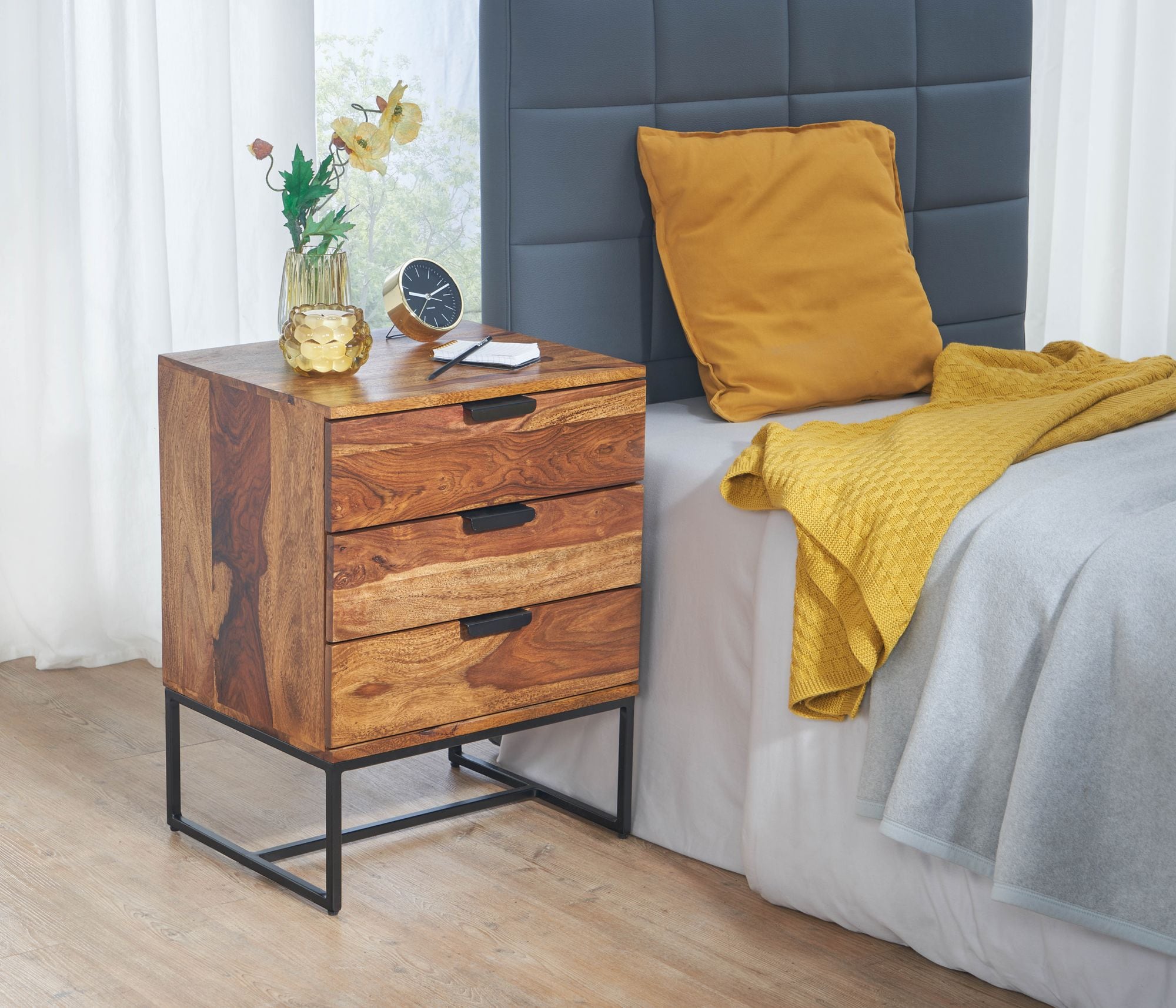 Nachttisch FineBuy Nachtkommode Boxspringbett Massivholz 50x40x65 cm Schubladen