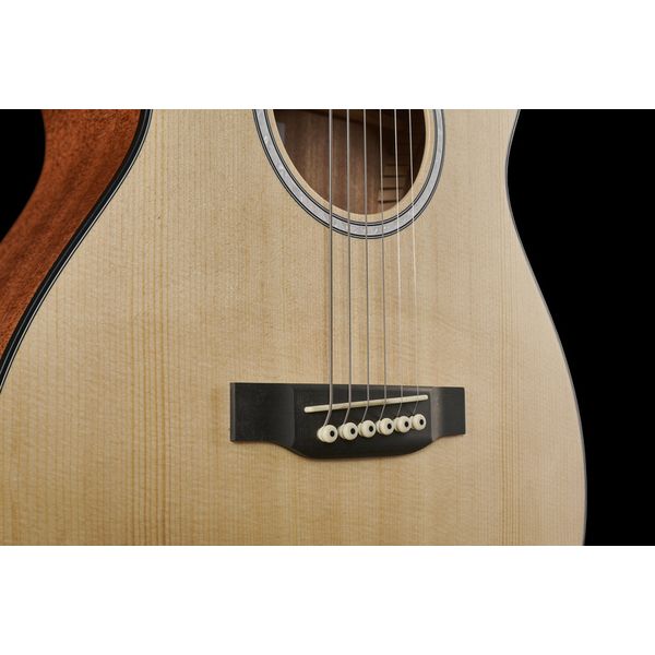 Martin Guitar 000JR-10, Sitka, Sapele