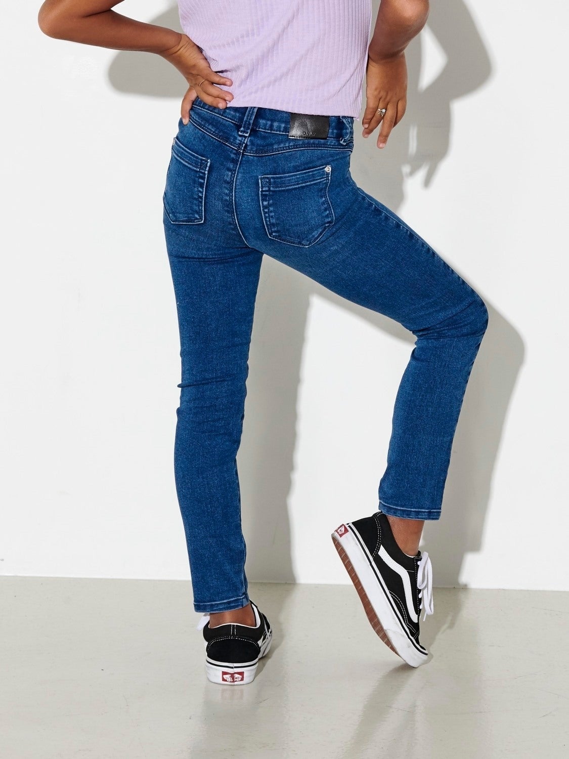 KONROYAL Mittlere Taille Skinny Fit Jeans Medium Blue Denim
