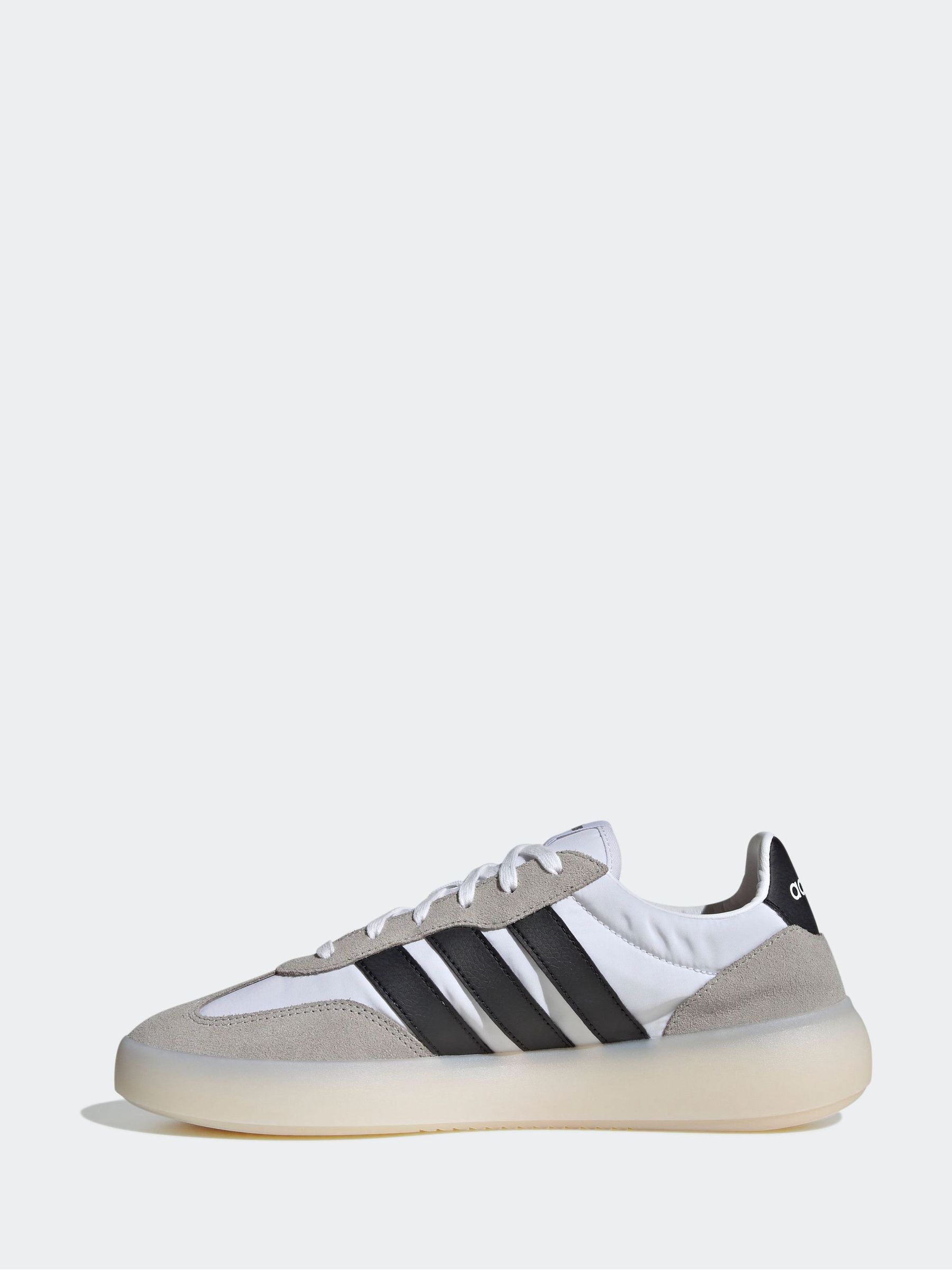 Wit - adidas Barreda Decode sneakers