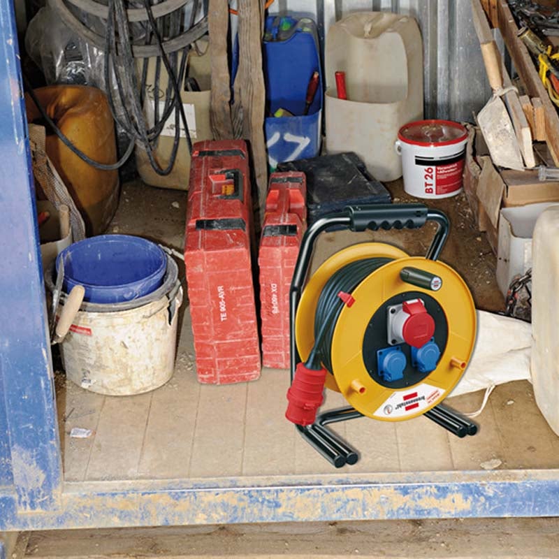 Brennenstuhl Brobusta 1316200 IP44 CEE kabelhaspel met 2 geaarde stopcontacten 40m
