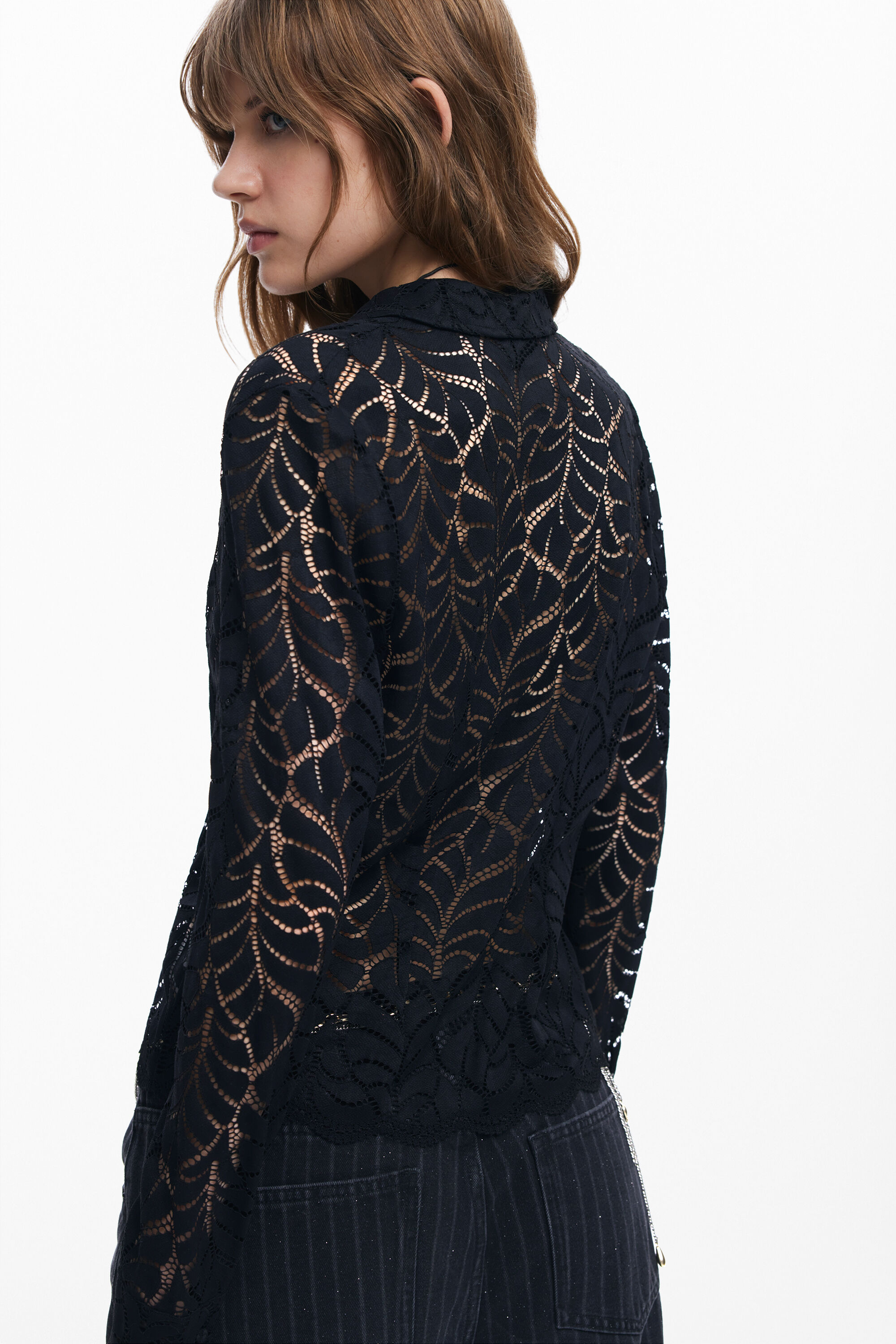 Blusa de renda floral