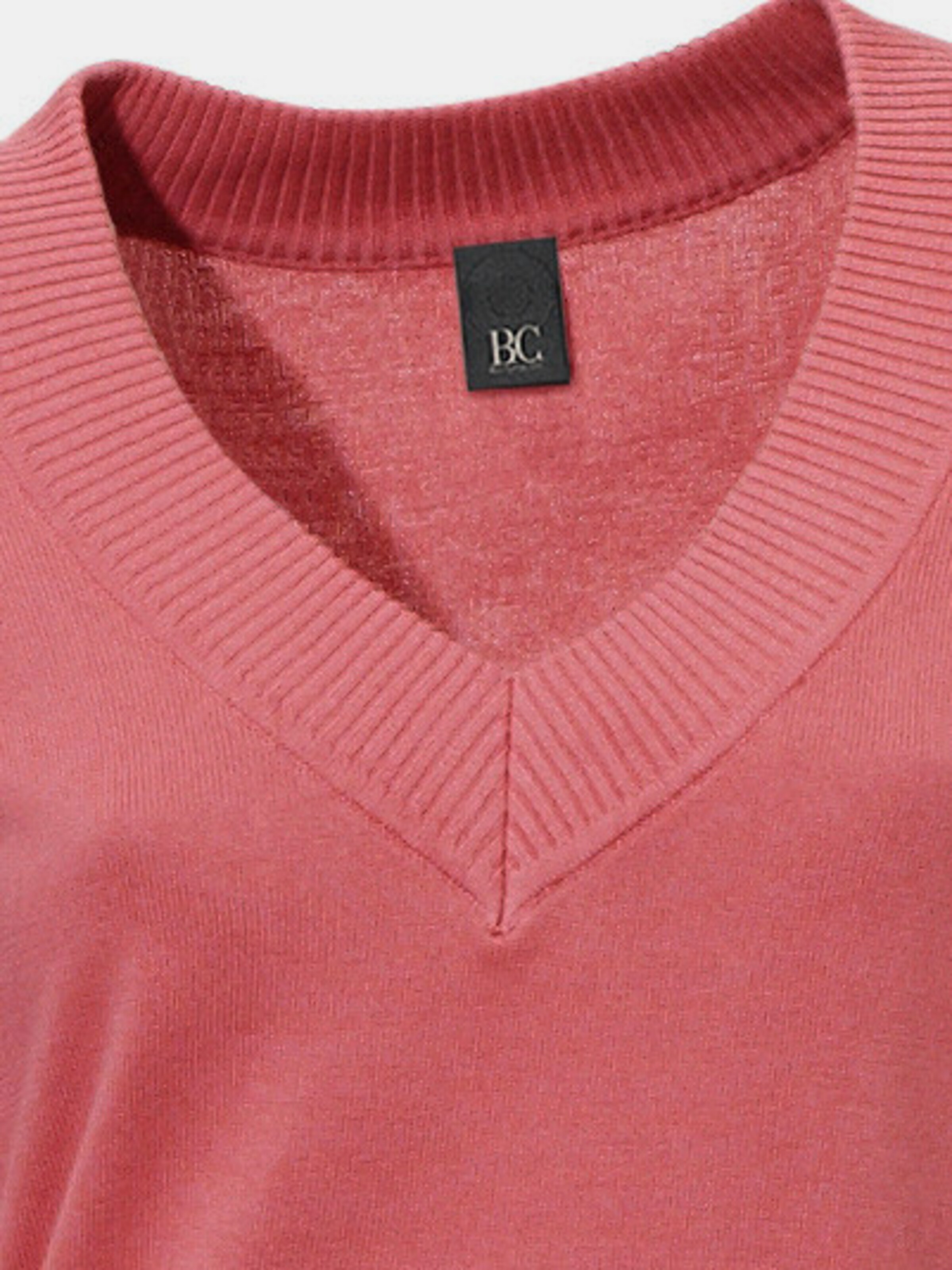 V-Pullover