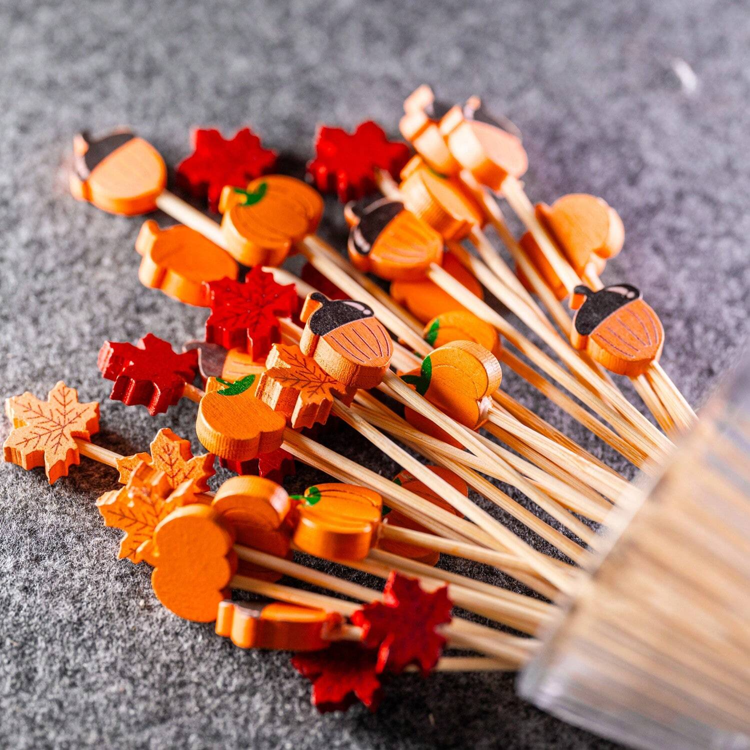 (100er Set) Cocktail Sticks Fingerfood Party Spiesse Deko Zahnstocher für Halloween / Herbst / Thanksgiving - Kürbis / Eichel / Ahornblatt