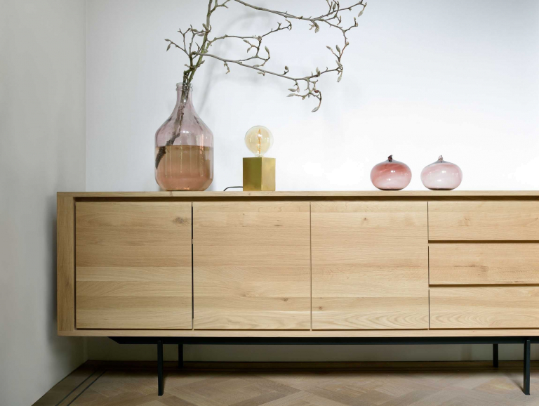 Ethnicraft Shadow dressoir tv-meubel 224x45