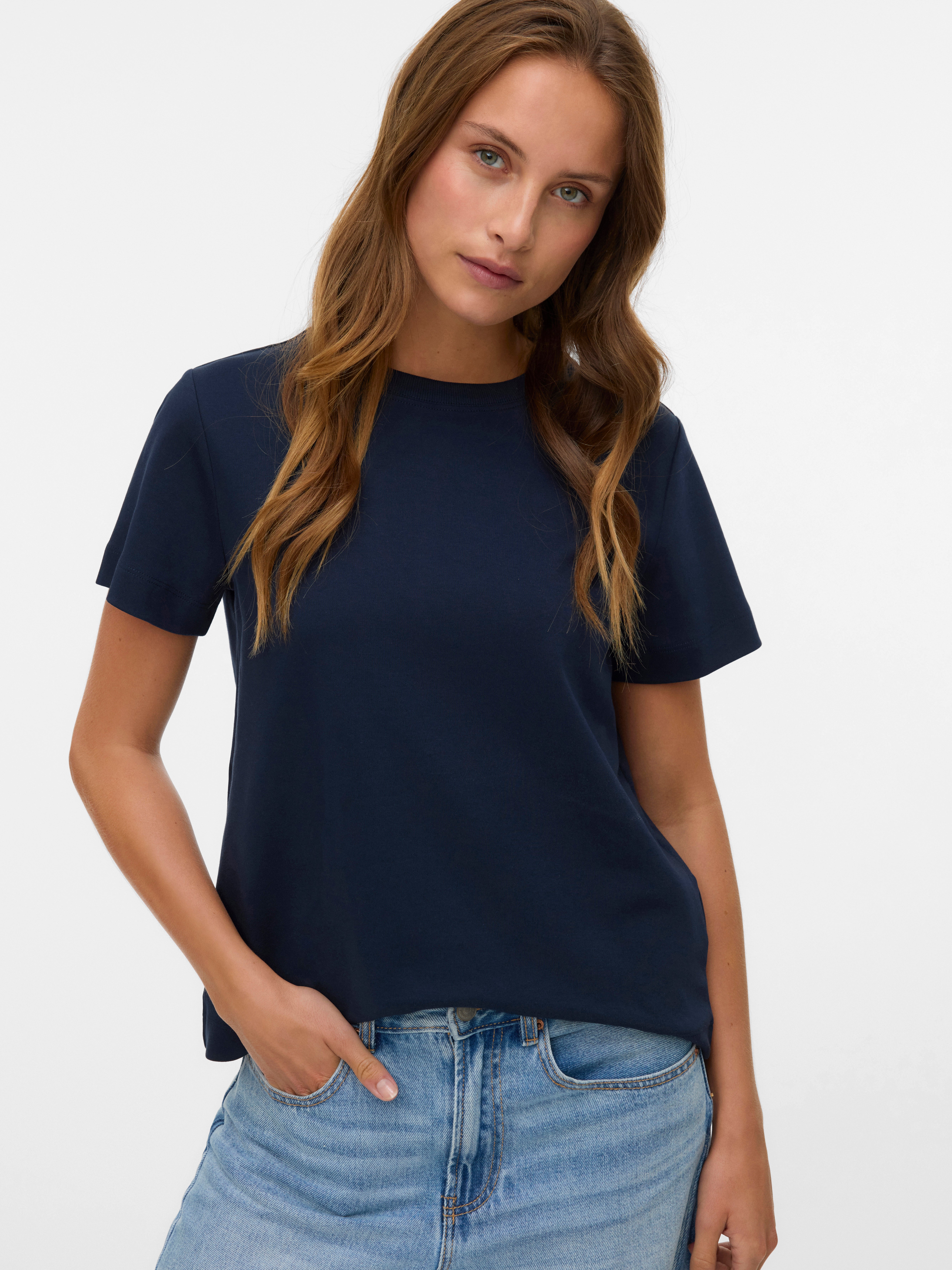 AWNAIMA T-shirts