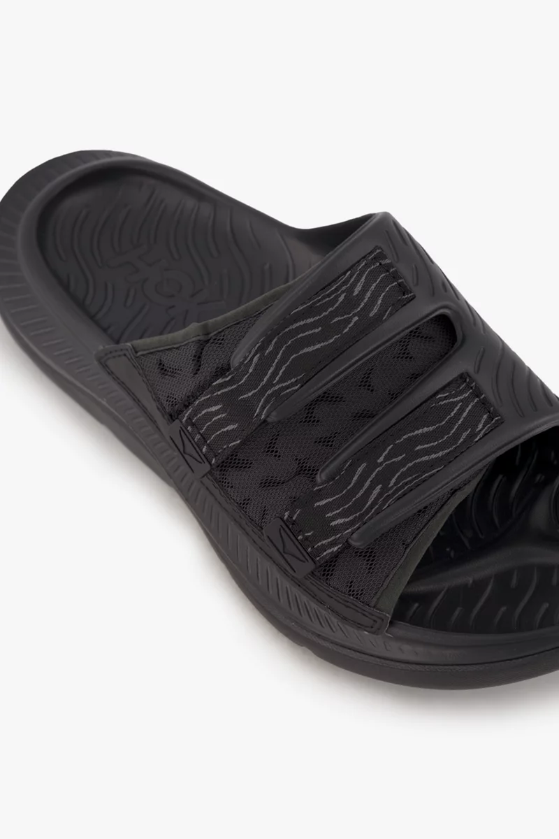 HOKA Ora Luxe Slipper