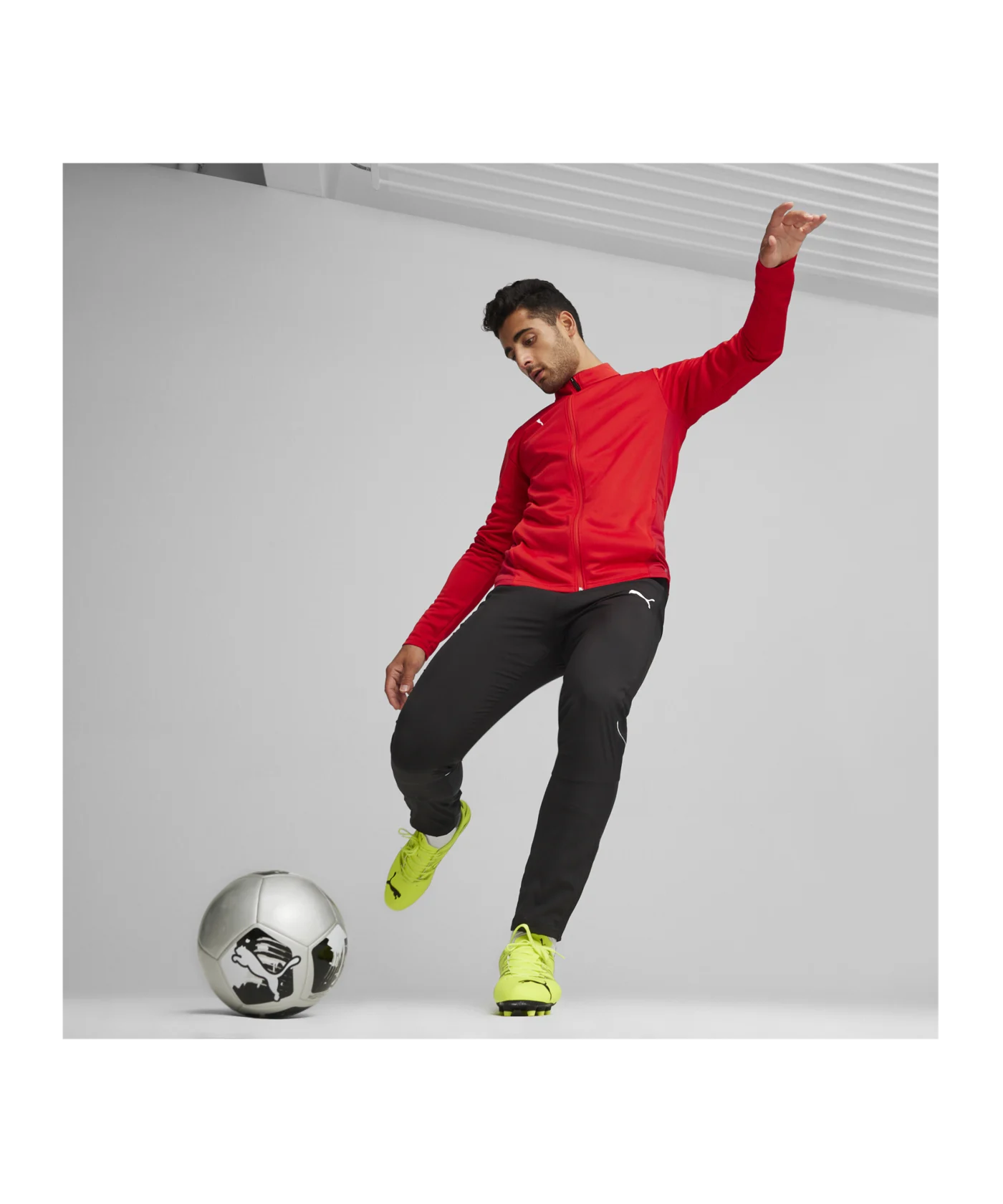 PUMA teamGOAL Trainingsjacke Rot F01