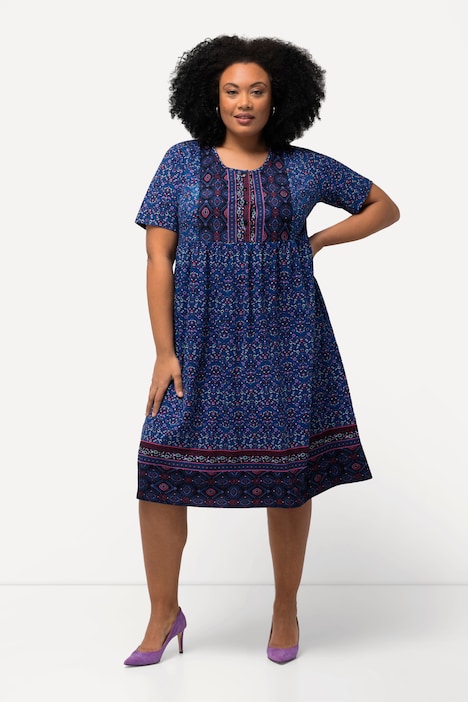 Jerseykleid, Bordürendruck, Taschen, Rundhals, Halbarm