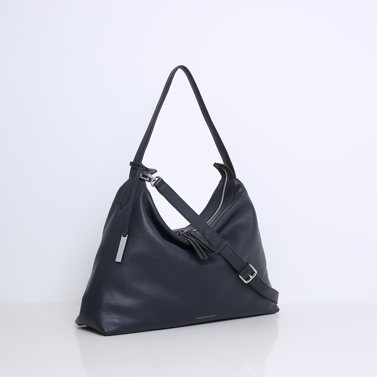 LINDA | NAVY