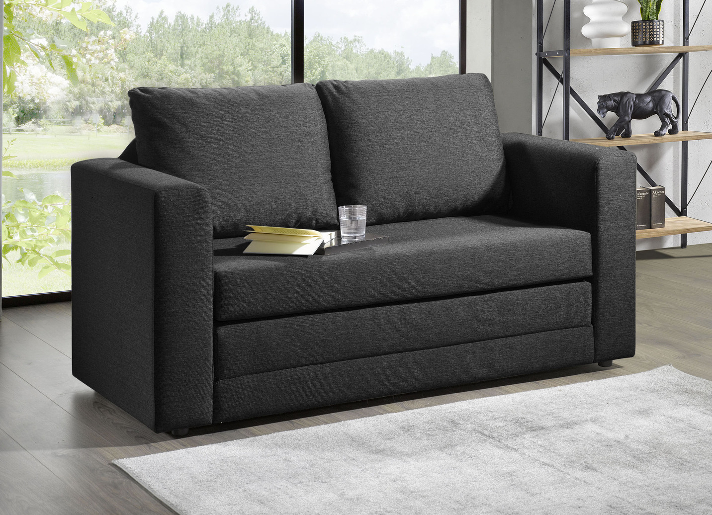 Schlafsofa mit 2 großen, weichen Rückenkissen