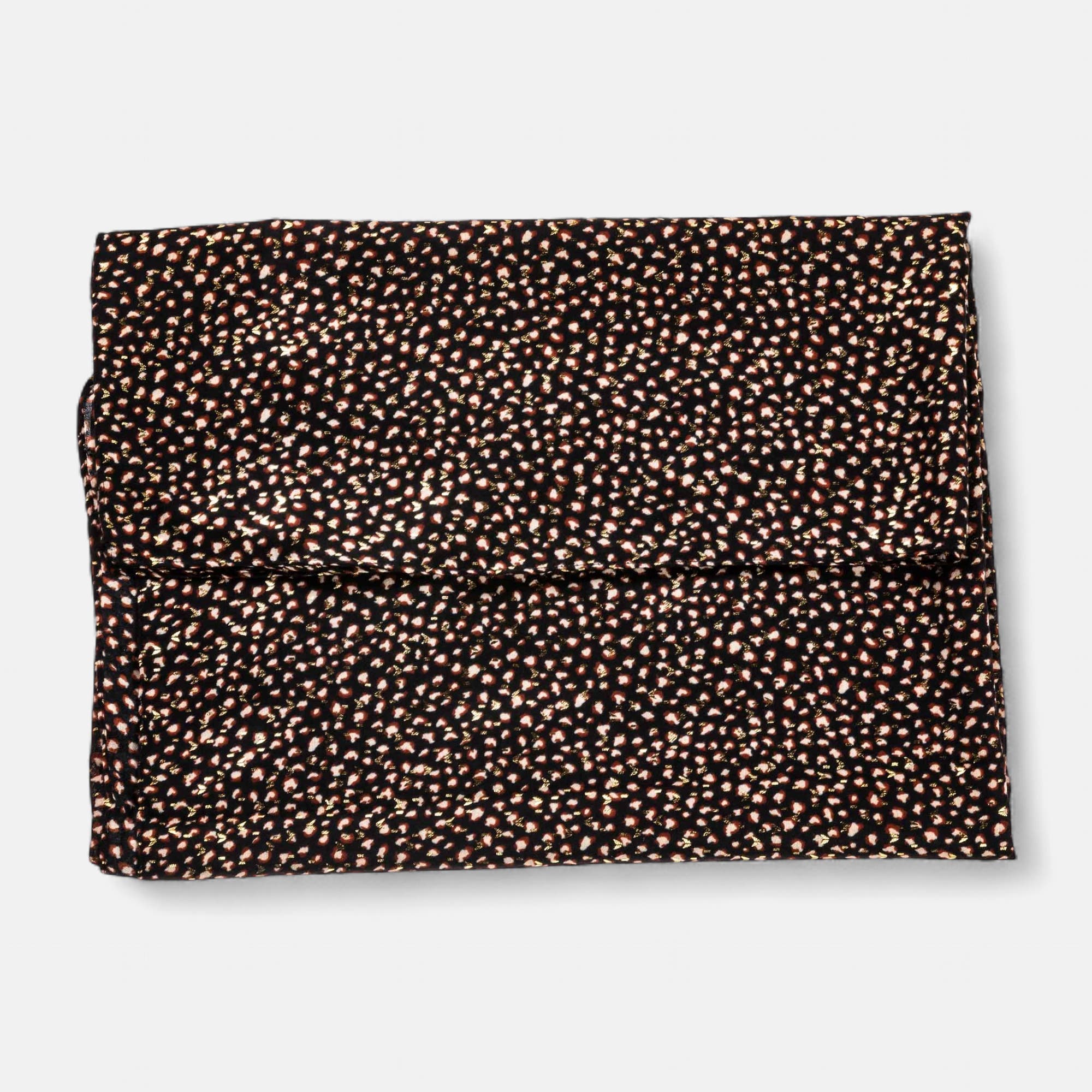 Foulard noir