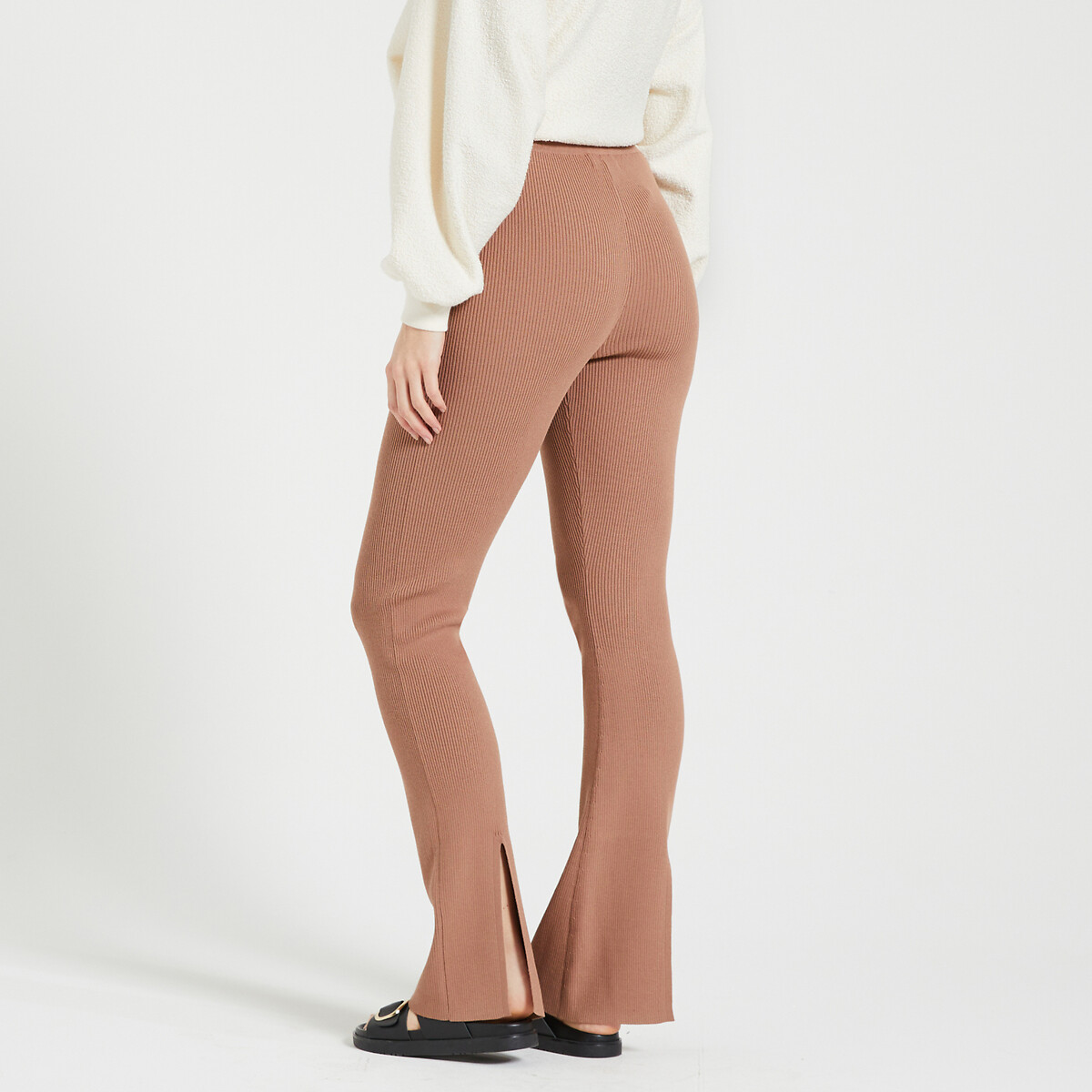 CALVIN KLEIN<br>Calças boca de sino com amarração