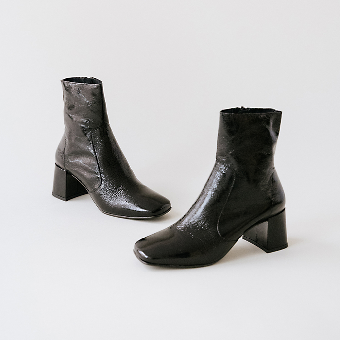 Bottines à talons  en cuir vieilli noir