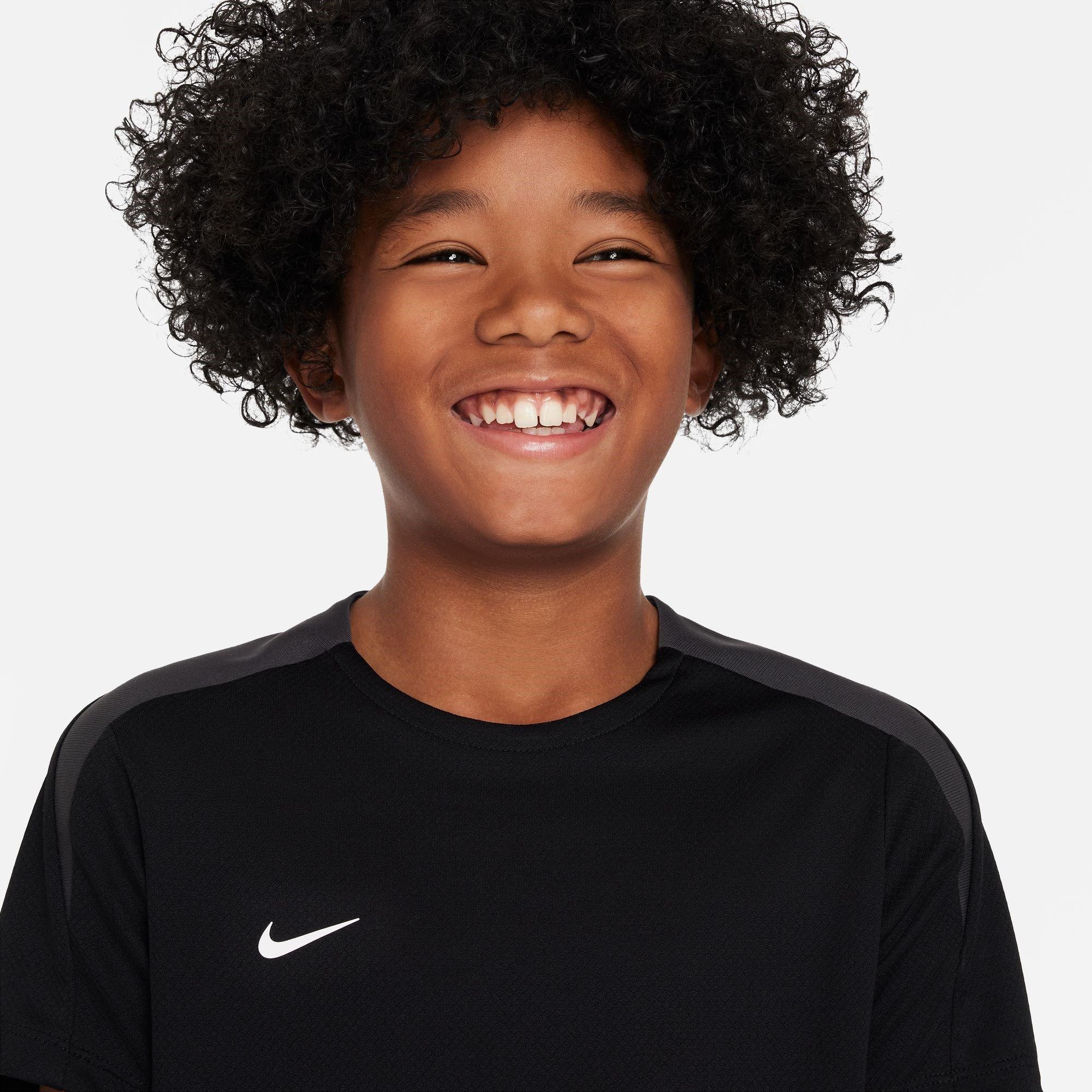 Nike Strike Dri FIT Short Sleeve Global Football Top Juniors