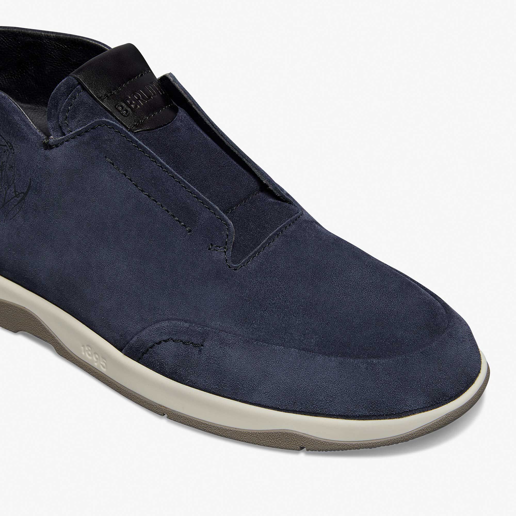 Slip On Échappee En Suède Scritto