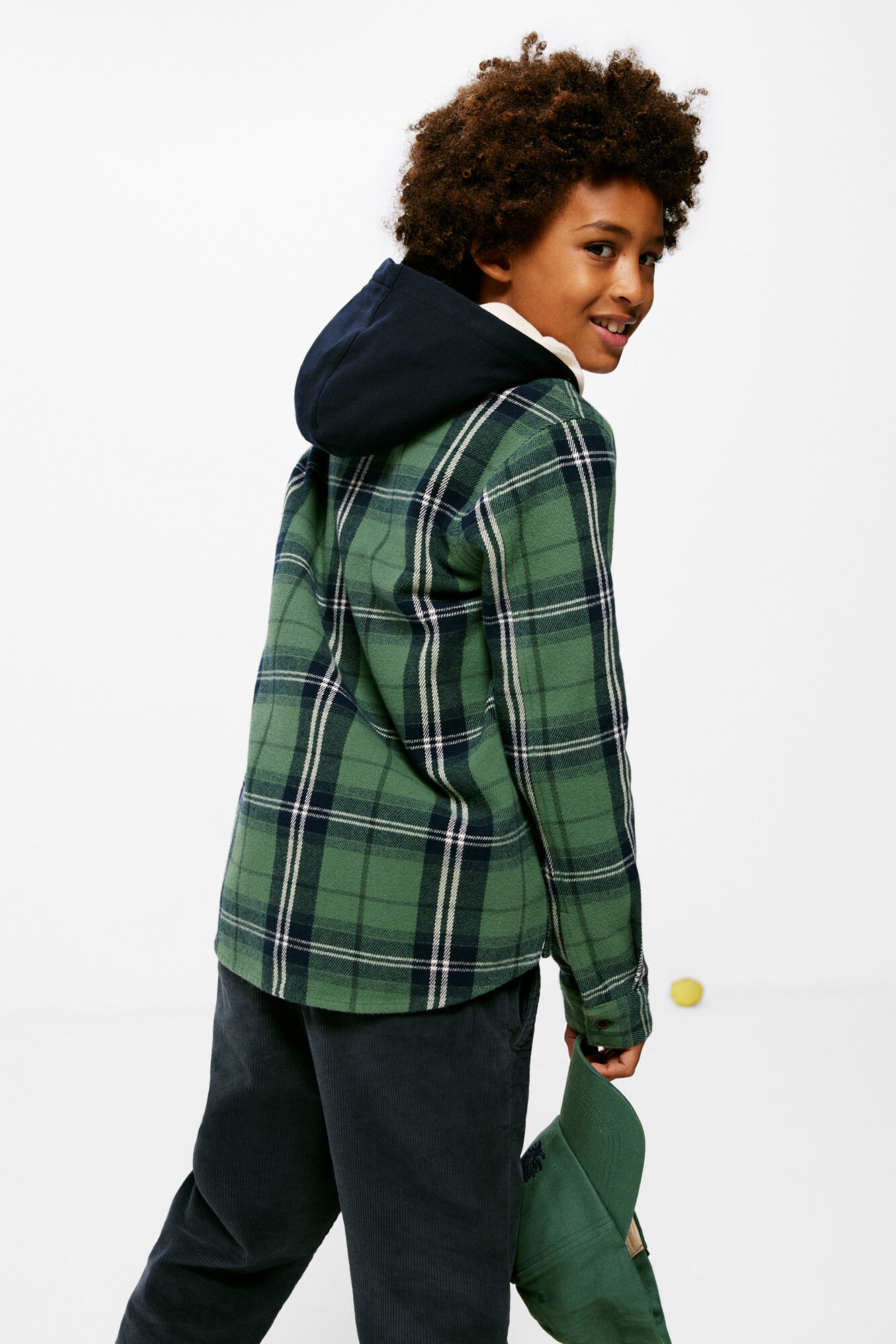 Camisa xadrez com capuz para menino