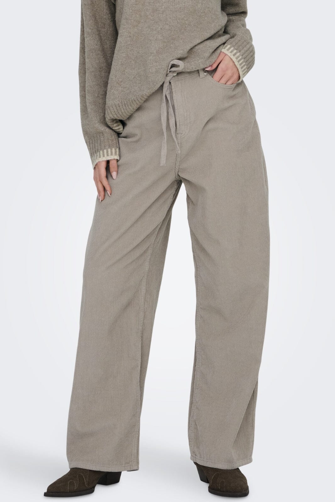 Only Onlbleecker Belt Loose Cord Pant 4613951 string