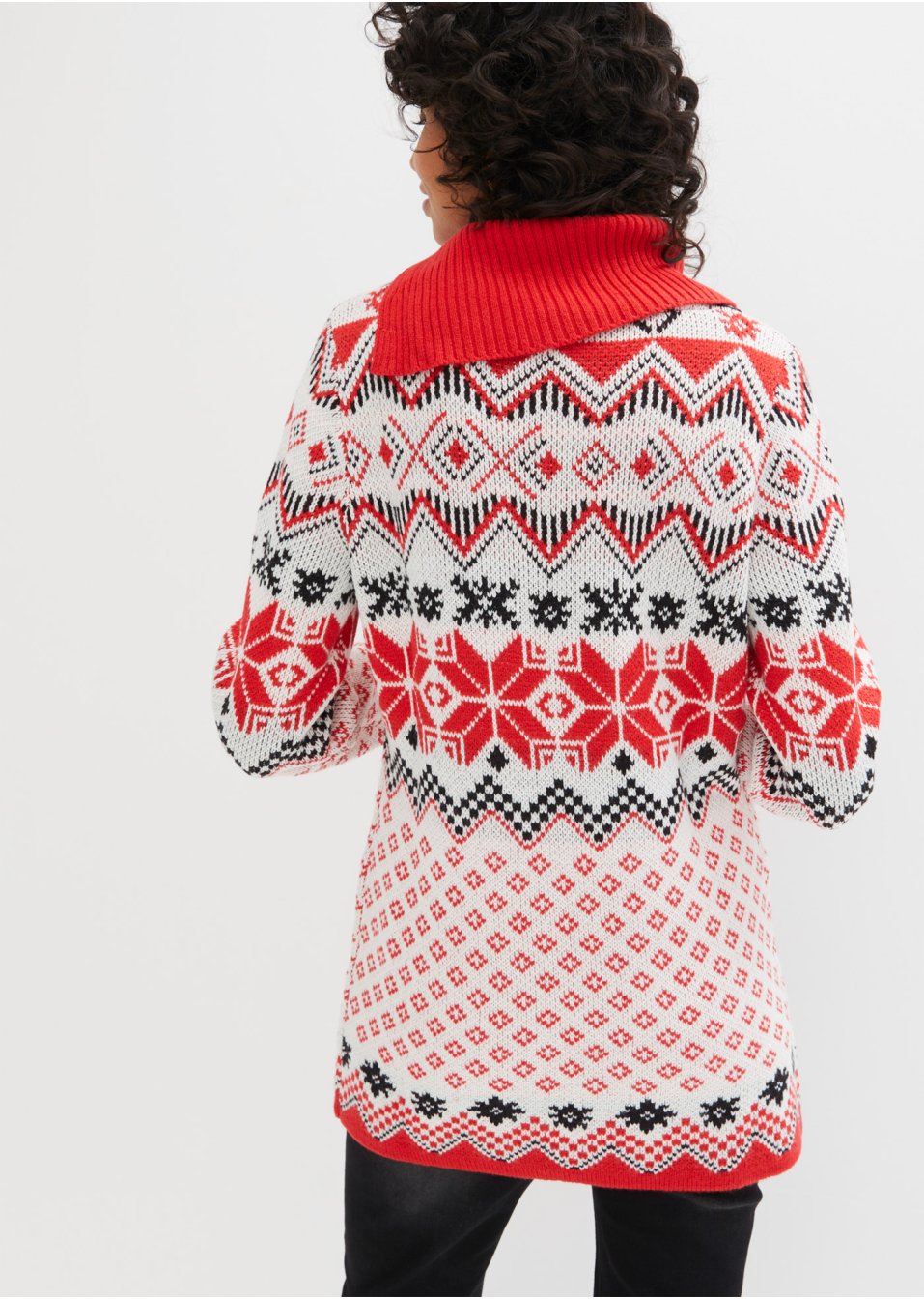 Pull à col roulé avec fente