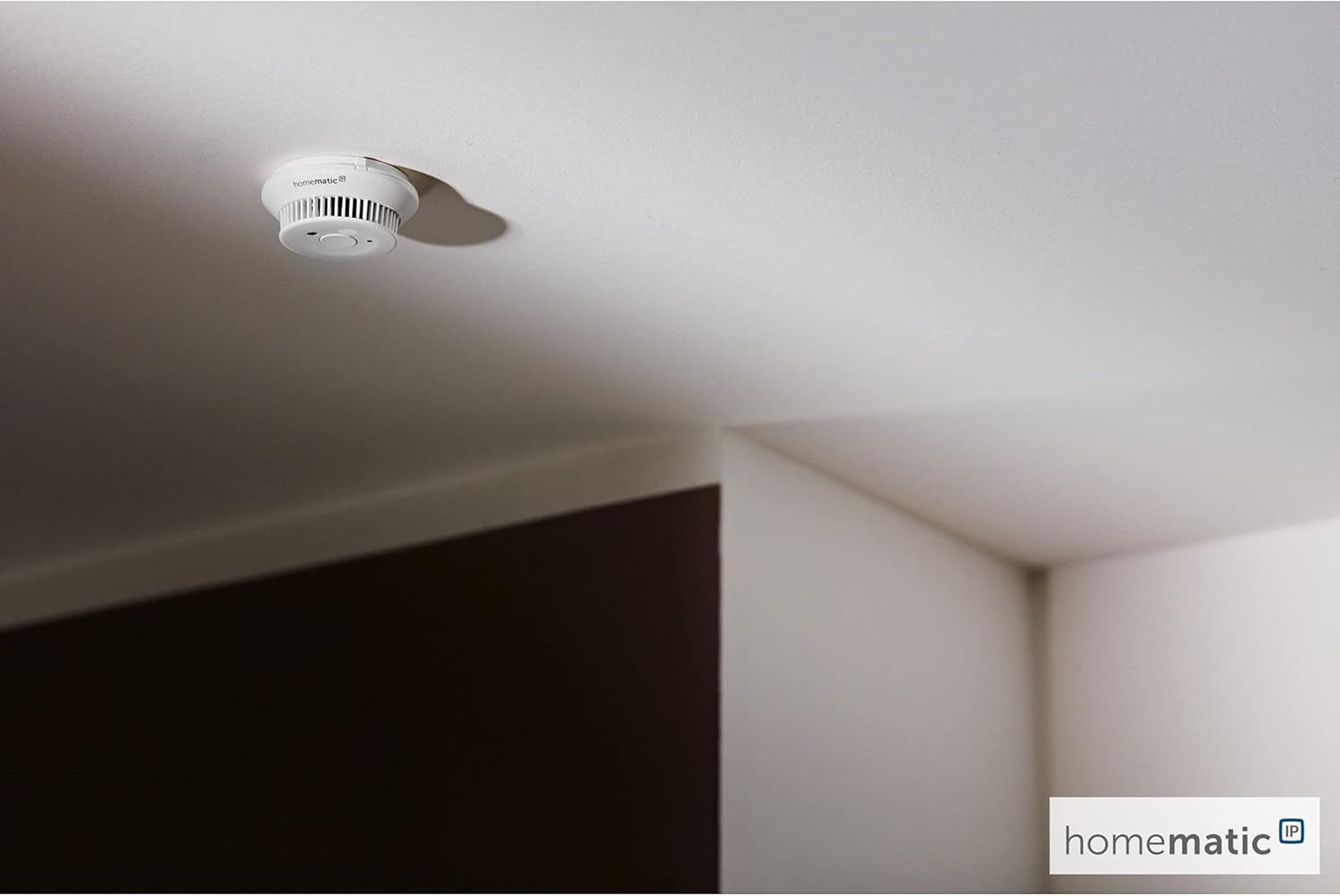 Homematic IP Smart Home 5er-Set Rauchwarnmelder mit Q-Label, Rauchmelder alarmiert lokal über die Sirene und per Push-Benachrichtigung in der Smartphone-App, integrierte LED-Notbeleuchtung
