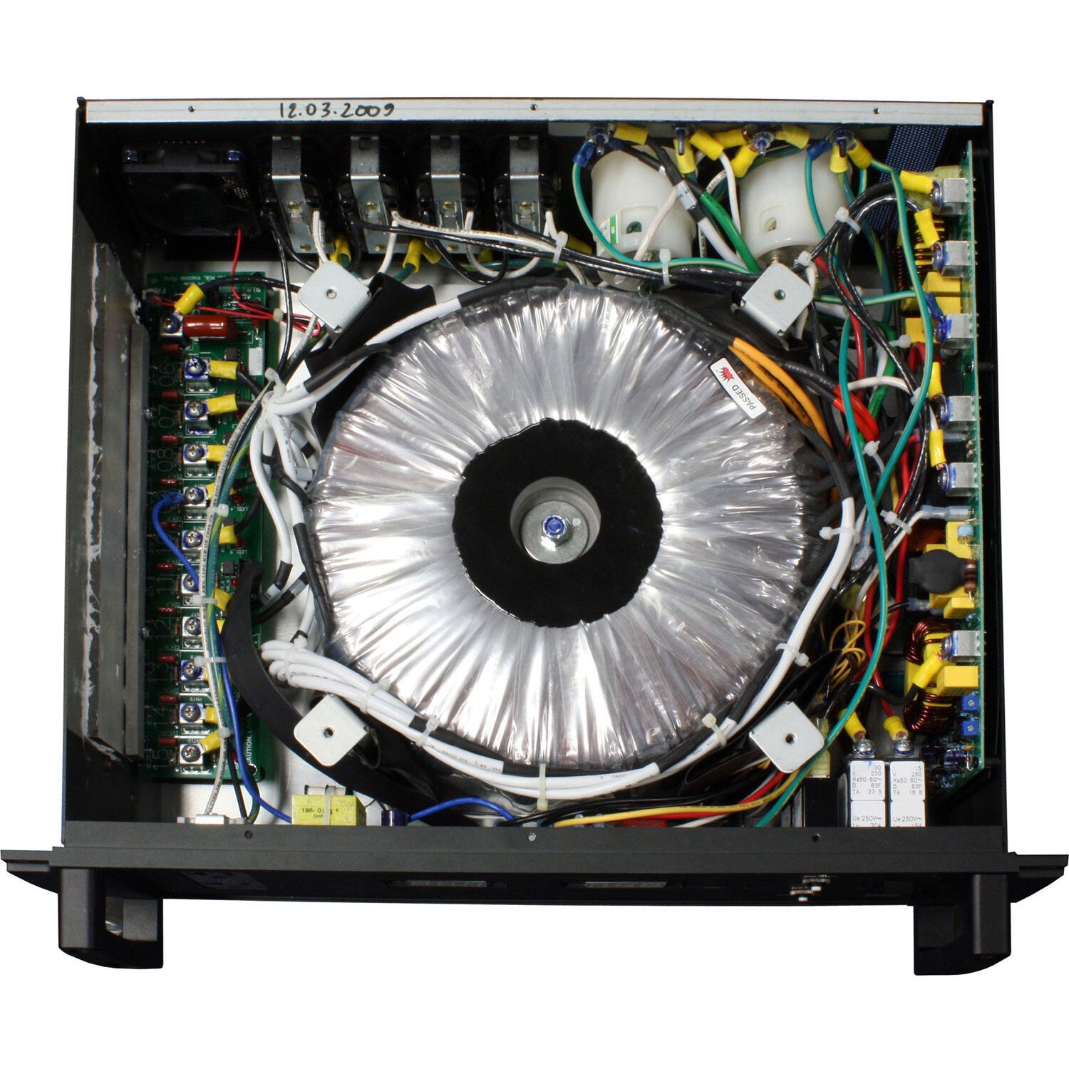 Furman P-3600 AR G Global Voltage Regulator / Power Conditioner