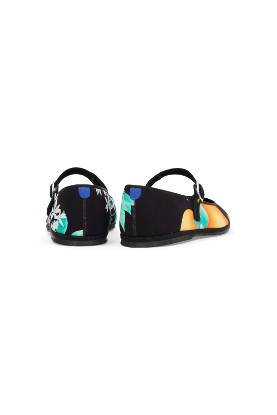 Furlanes Mary Janes Dark Pretty