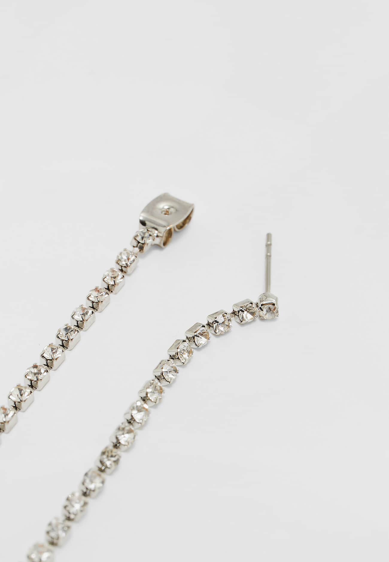 Brincos em cascata com strass em formato de gota