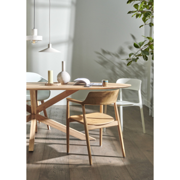 Eettafel Merlijn ovaal eiken kruispoot 270 cm