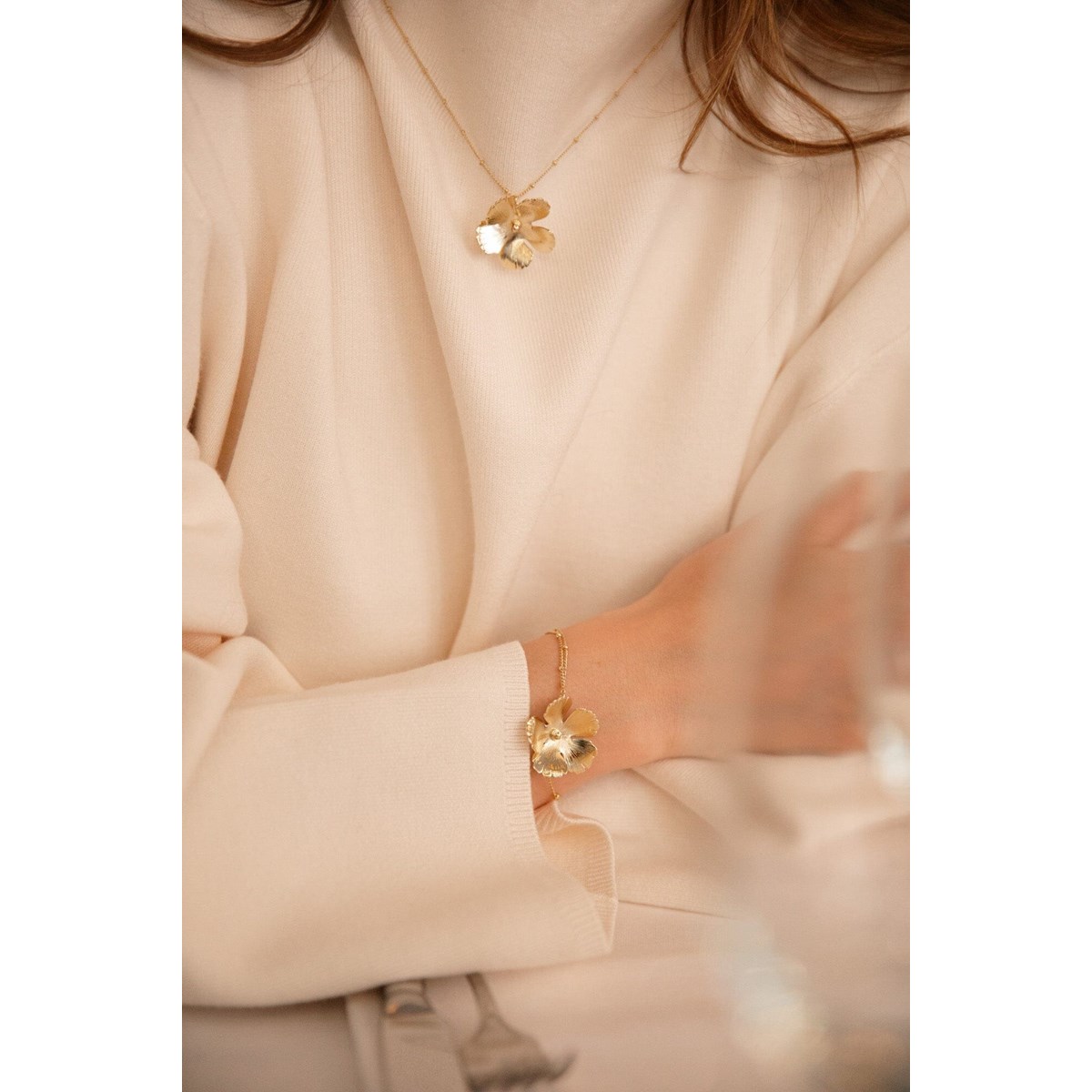 collier fleur doré à l'or fin - ORPHÉE