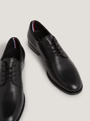 Sapatos Derby de couro com logotipo