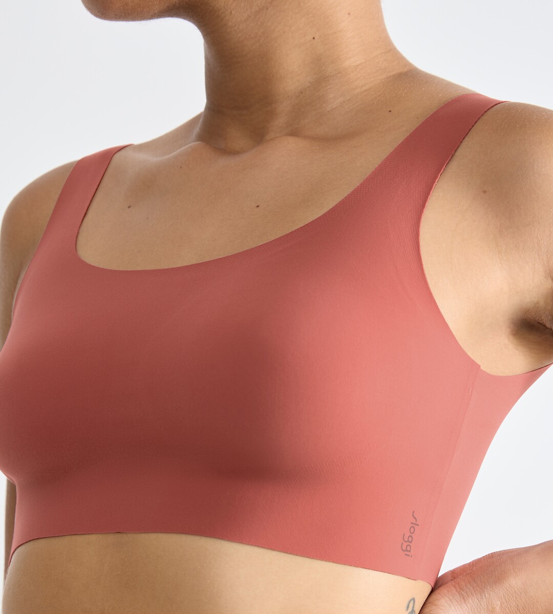 SLOGGI<br>Bustier com decote arredondado Zero Feel 2.0