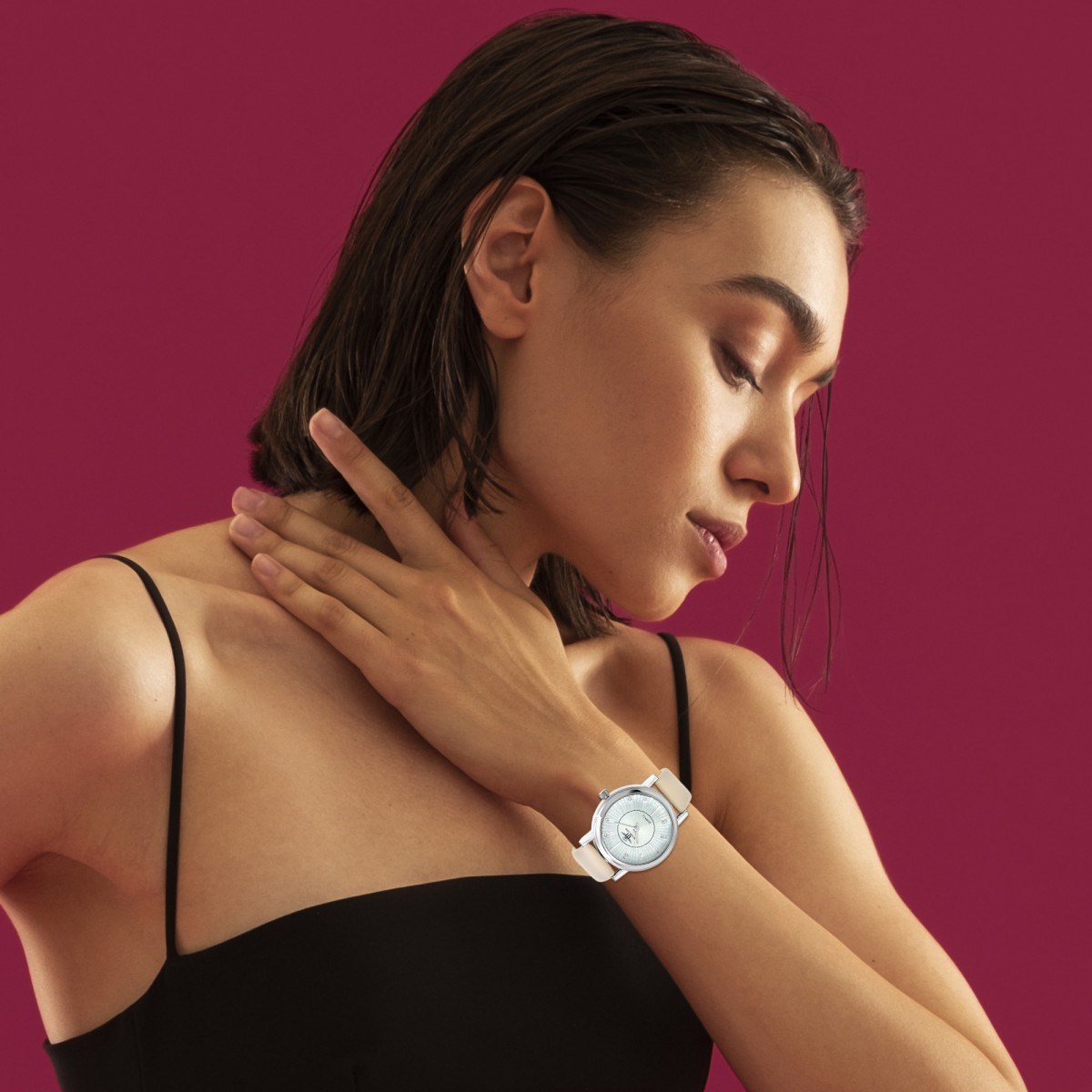 Montre Delphine élégante ornée de Cristaux scintillants SC Crystal